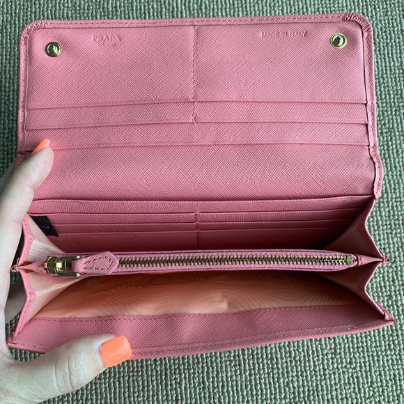 PRADA pink bow wallet leather women’s snap closure organizer bag zipper money - Picture 6 of 13